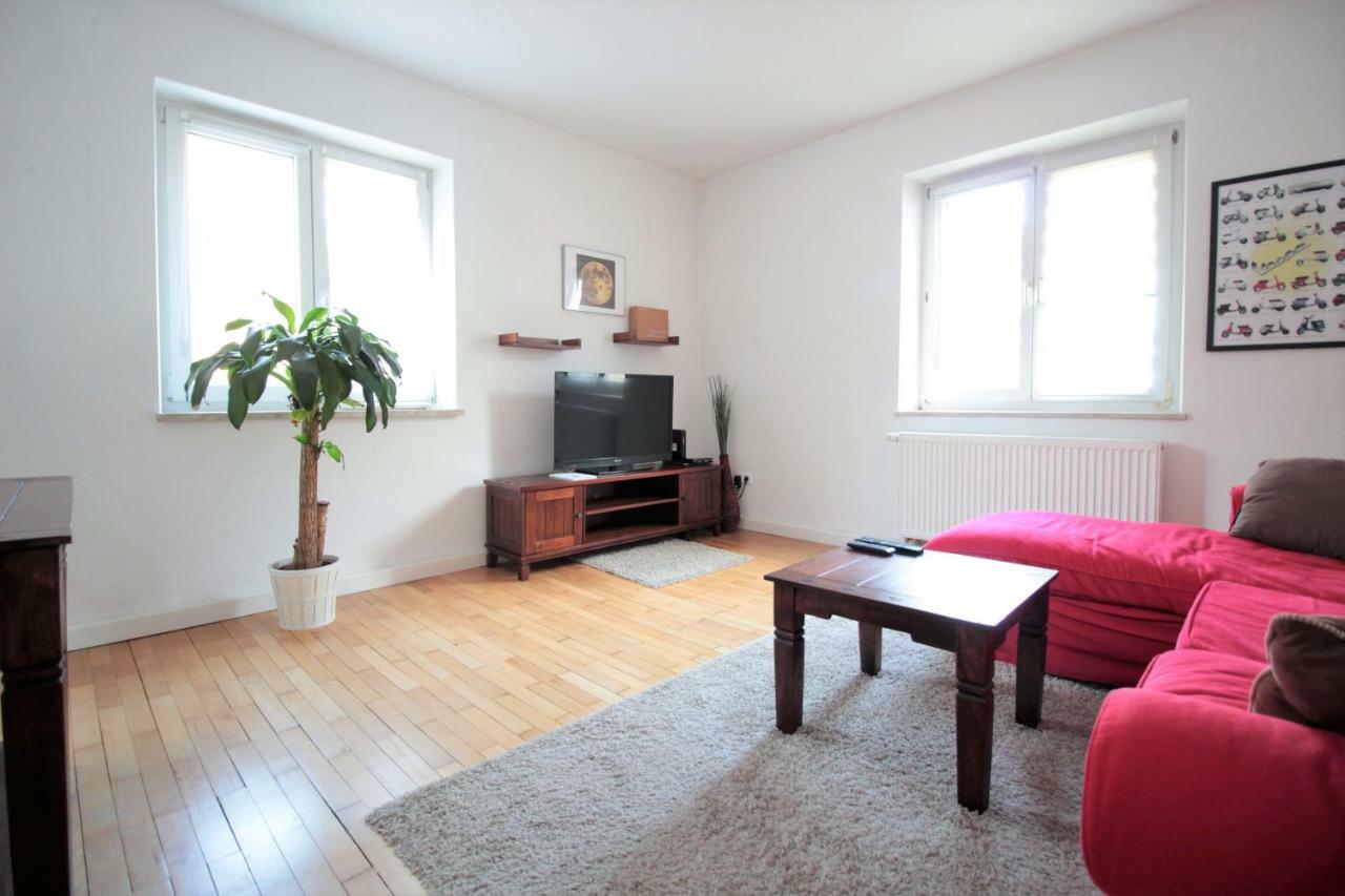 Charming 3-Bedroom Apartment With Parking Lot Wurtzburgo Exterior foto