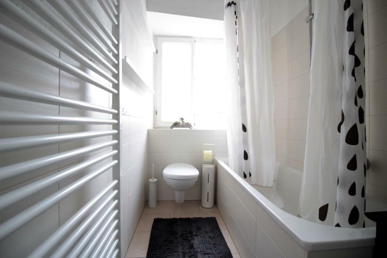 Charming 3-Bedroom Apartment With Parking Lot Wurtzburgo Exterior foto