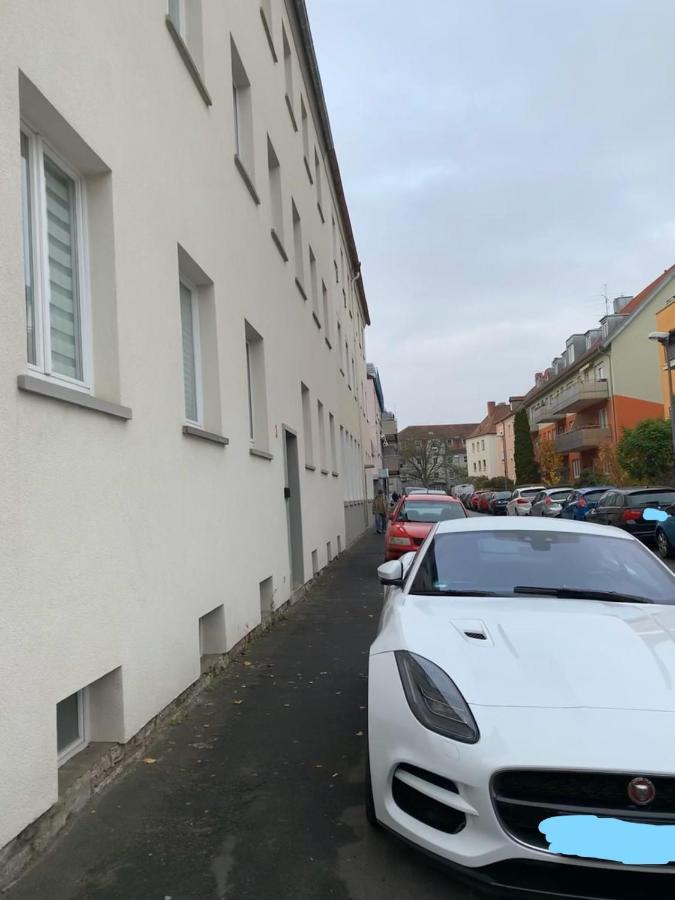 Charming 3-Bedroom Apartment With Parking Lot Wurtzburgo Exterior foto